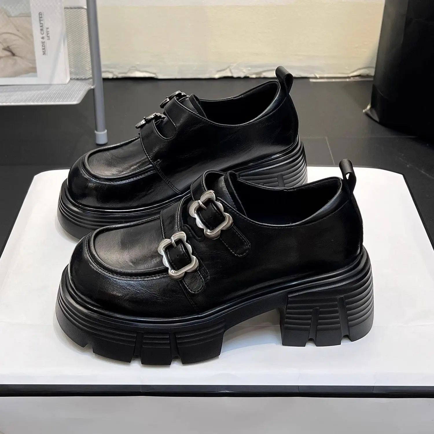 Sapatos para mulheres nova qua - Women'S Fashion Trends Autumn 2025 avaliação e preço
